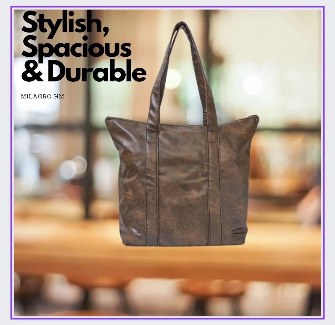 Traveler's Totes ( Large capacity Faux Leather Bags for weekend travelling, grocery shopping , et