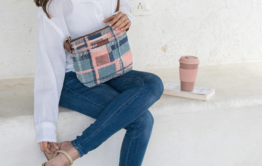 Sling Bags With Inner Zip Pocket Pink