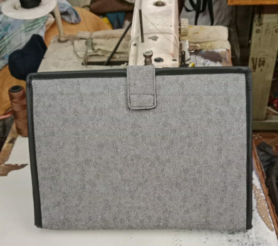 Button slings