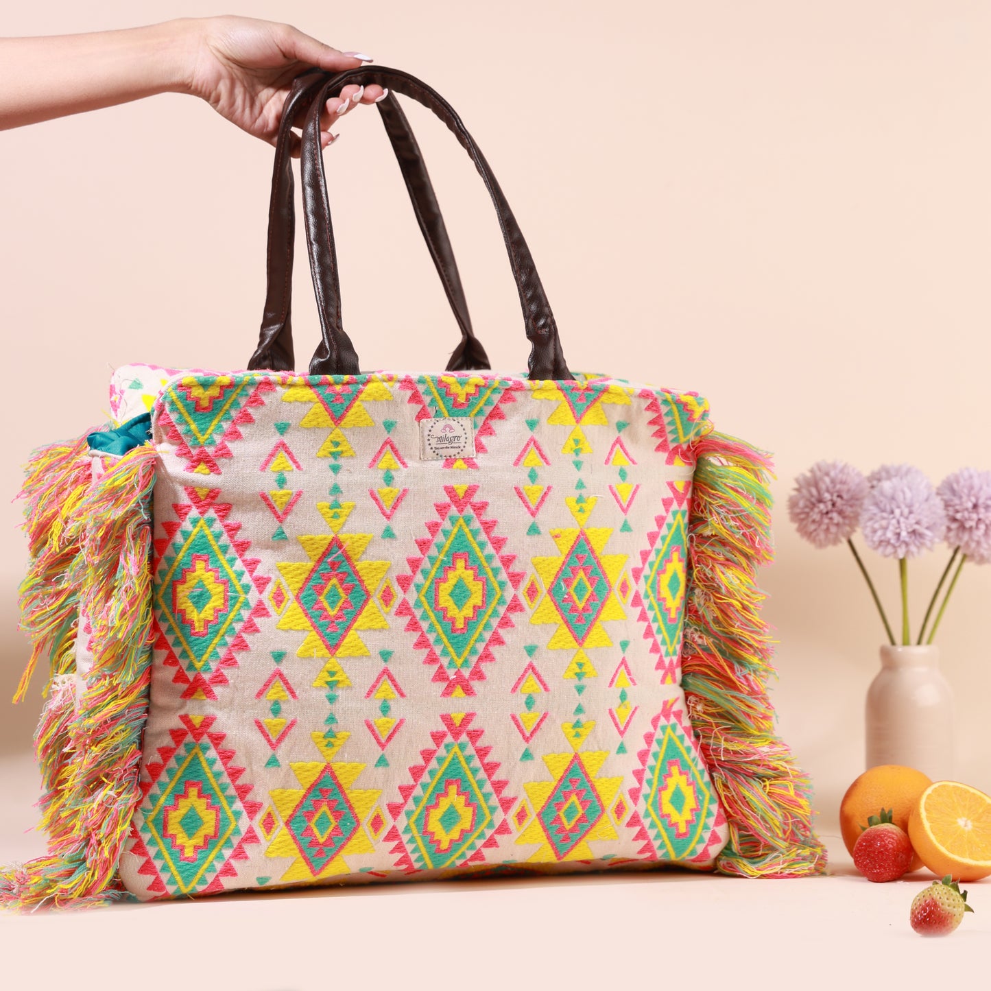 Frill Totes