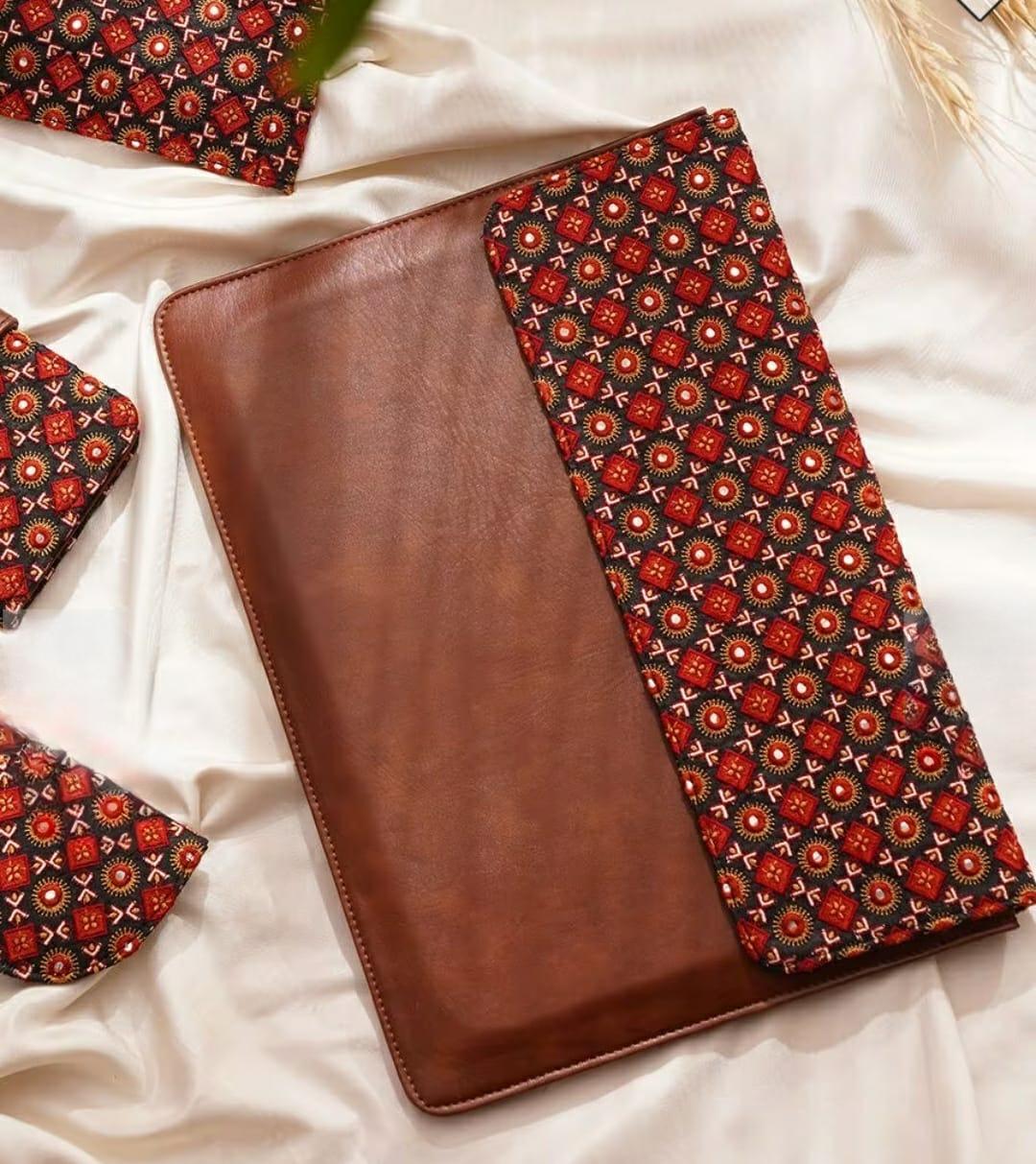 Flip Open Laptop Sleeve