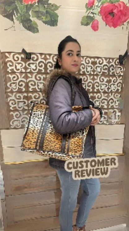 Book Totes : Vibrantly Wild (Tiger Print)