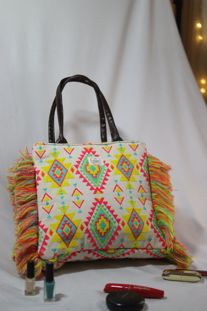 Frill Totes Springfield