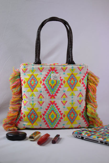 Frill Totes Springfield