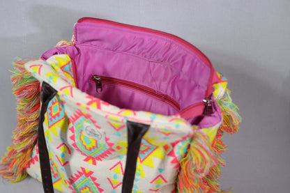 Frill Totes Springfield